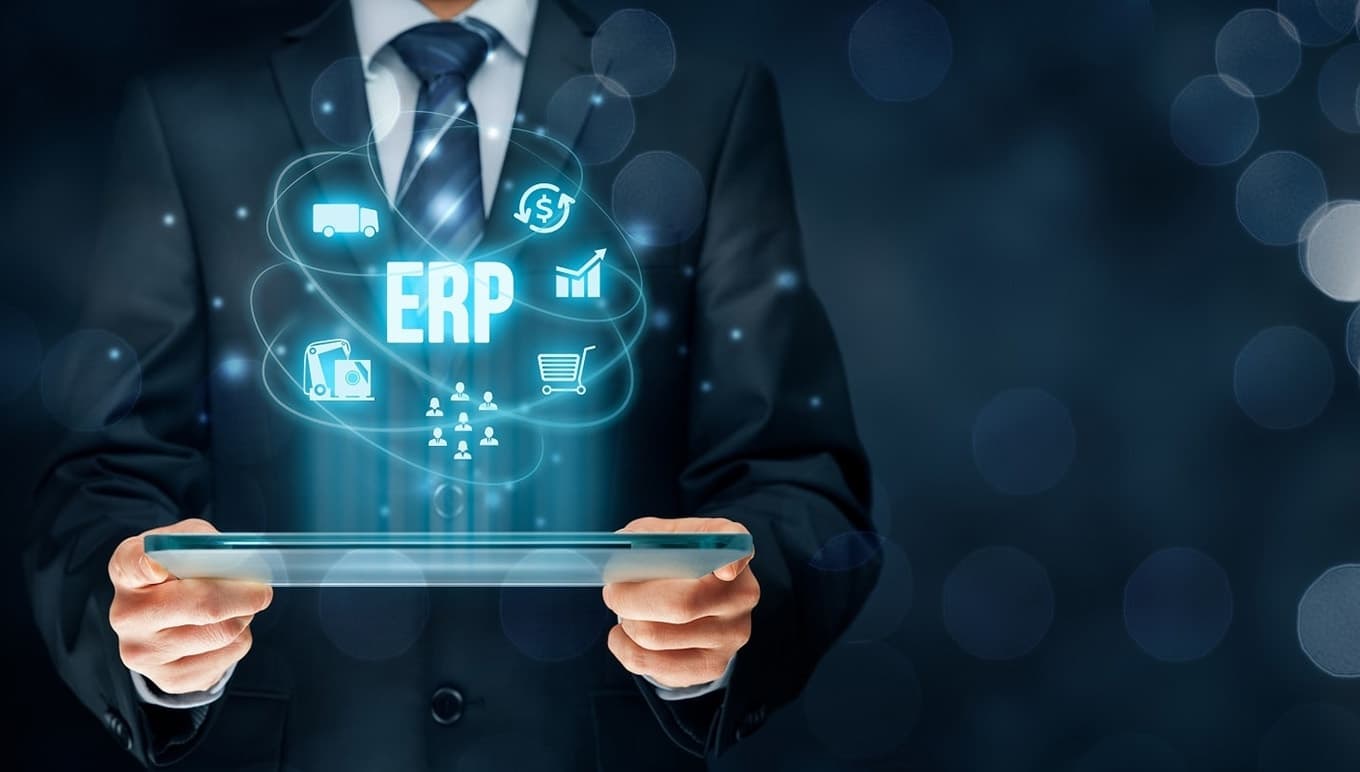 card-deciding-when-to-adapt-configure-or-customize-an-erp