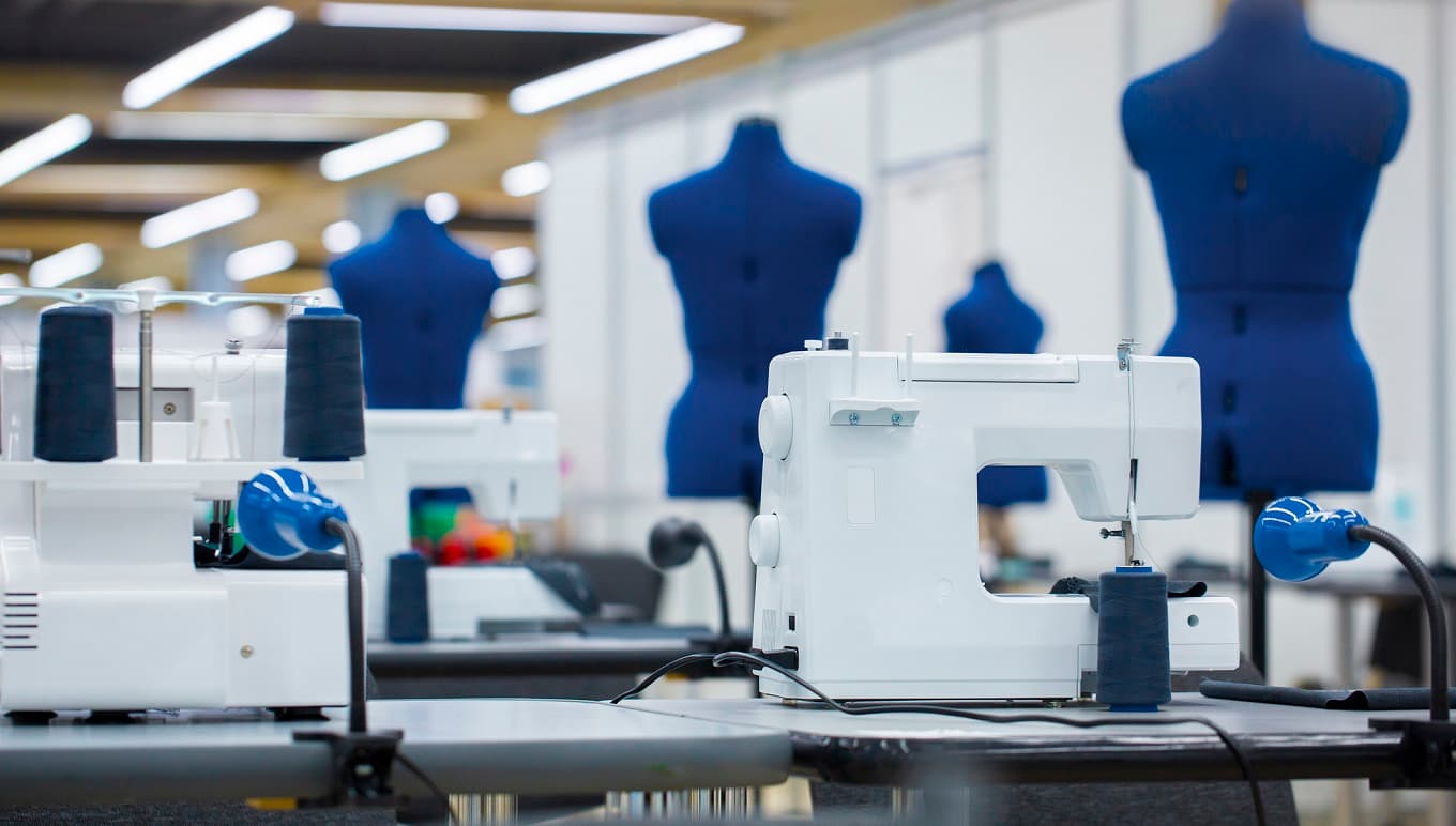 Top 4 Reasons Your Apparel Manufacturing Company Needs Shop Floor Control Software